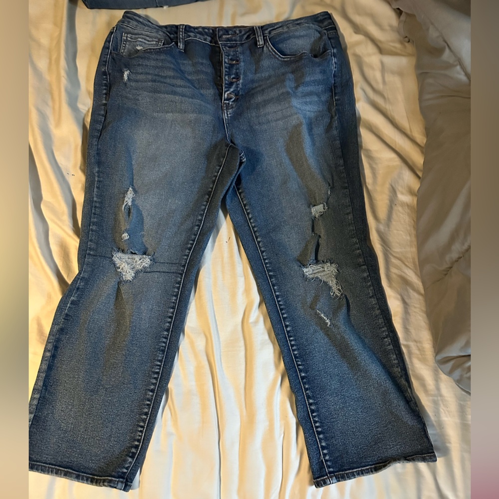 Juniors SO High Rise Straight Jean